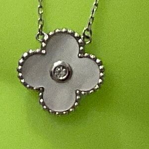 18” Sterling Chain with Flower and  Clear Chip in Center Stamped EXO 925